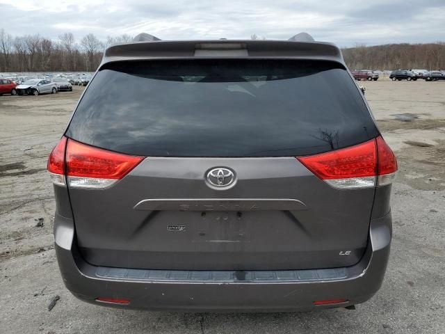 2011 Toyota Sienna LE