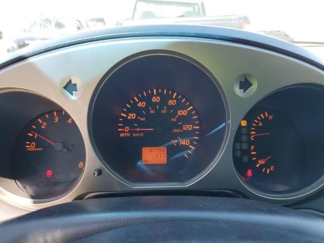 2004 Nissan Altima Base