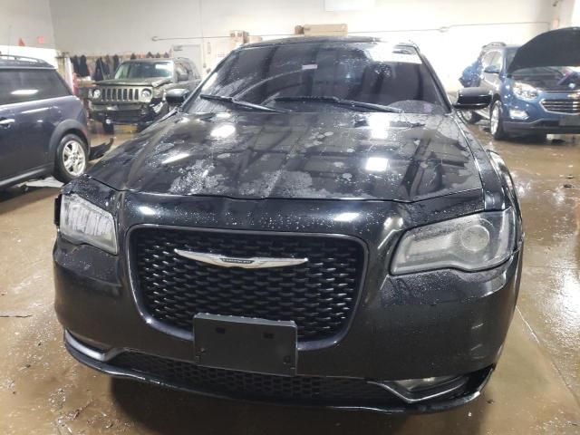 2016 Chrysler 300 S