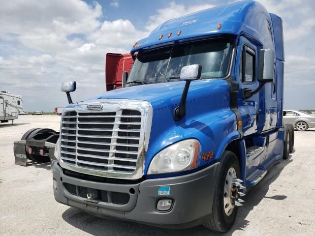 2016 Freightliner Cascadia 125