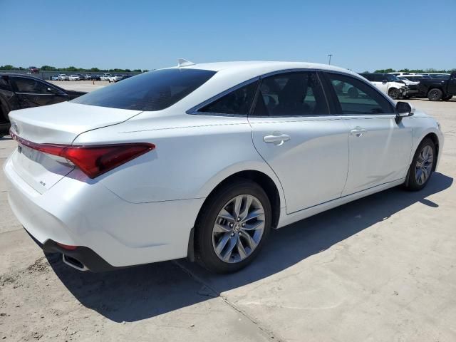 2022 Toyota Avalon XLE