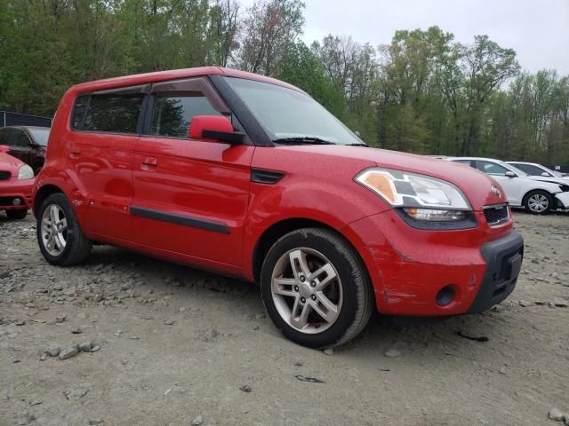 2010 KIA Soul +