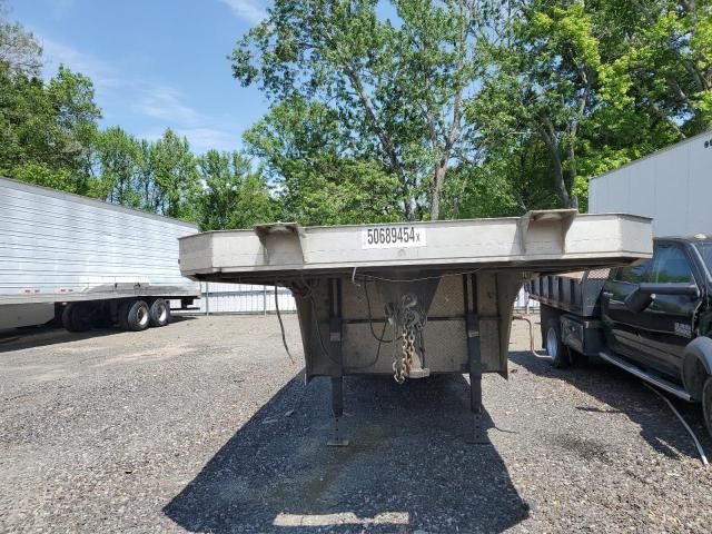 1987 Utility Semi Trailer