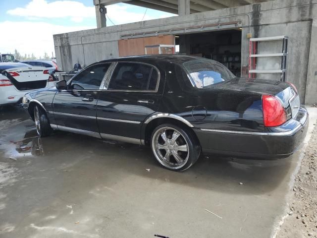 2003 Lincoln Town Car Cartier