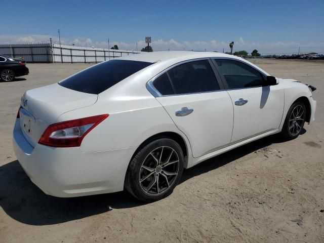 2010 Nissan Maxima S