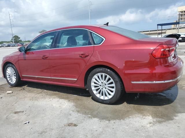 2016 Volkswagen Passat SE