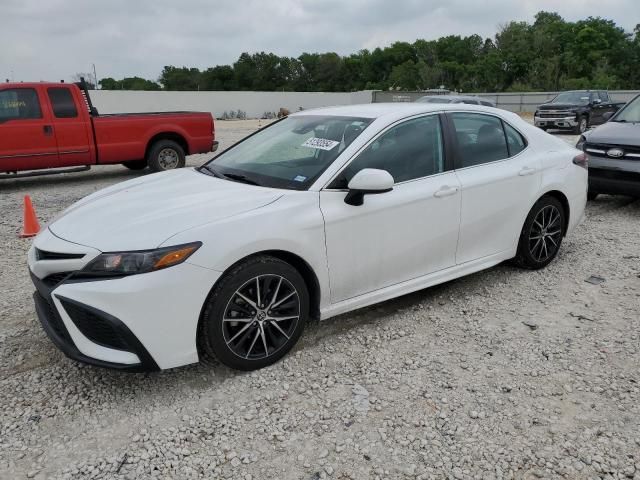 2021 Toyota Camry SE