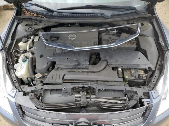 2010 Nissan Altima Base