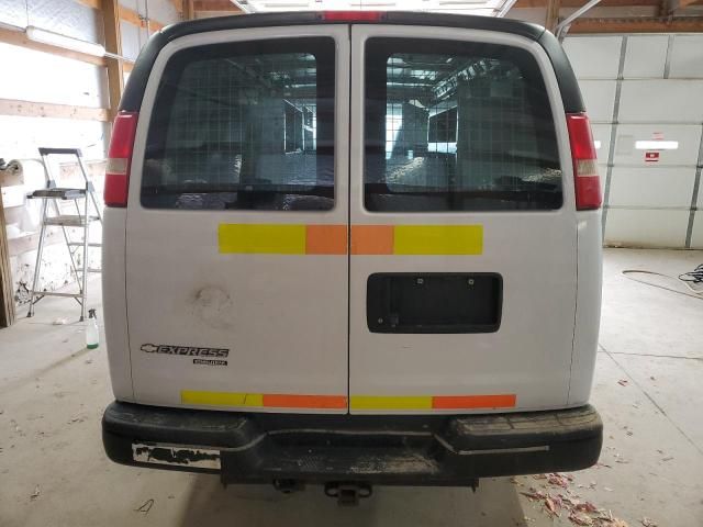 2013 Chevrolet Express G2500