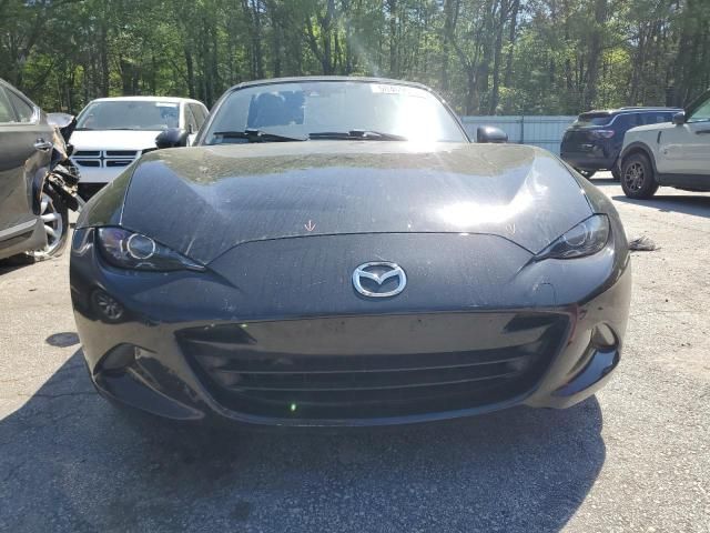 2016 Mazda MX-5 Miata Grand Touring