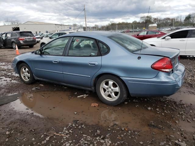 2005 Ford Taurus SE