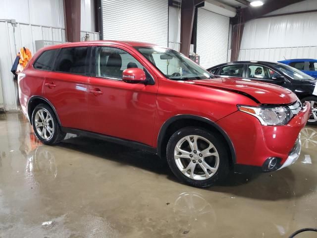 2015 Mitsubishi Outlander SE