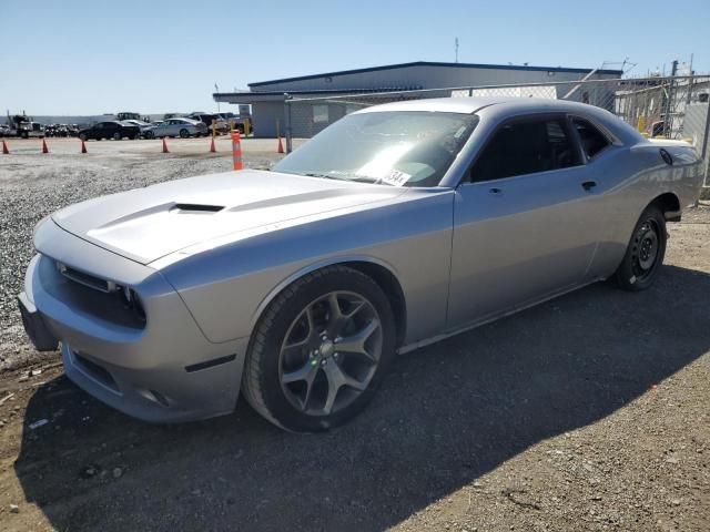 2015 Dodge Challenger SXT