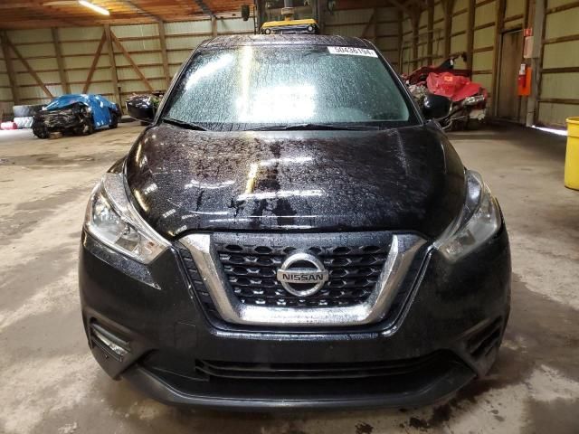 2019 Nissan Kicks S