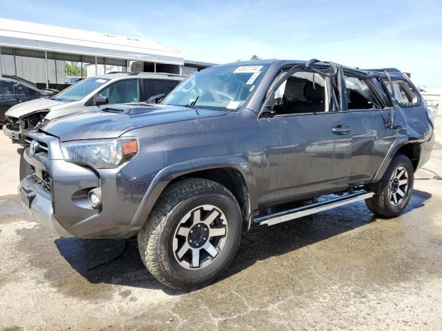 2023 Toyota 4runner SE