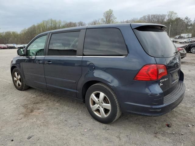 2009 Volkswagen Routan SE