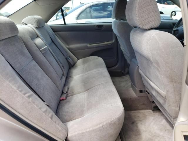 2002 Toyota Camry LE