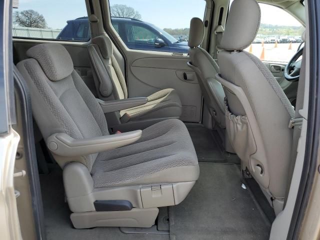 2006 Chrysler Town & Country Touring