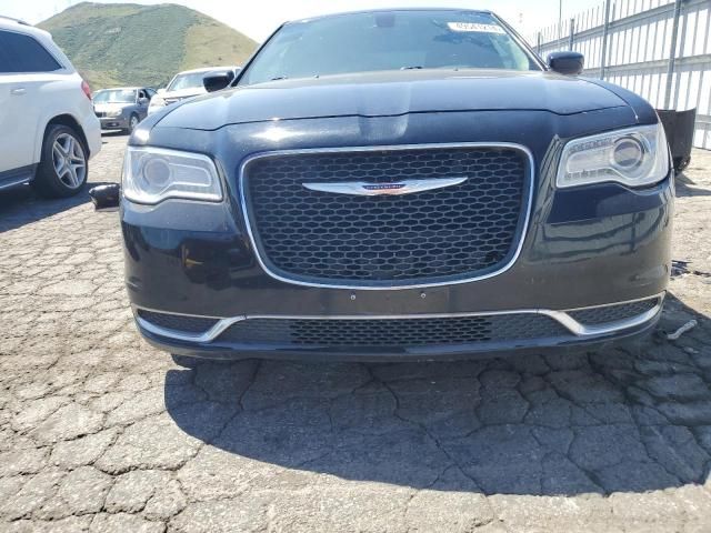 2016 Chrysler 300 Limited