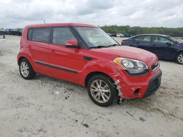 2013 KIA Soul +