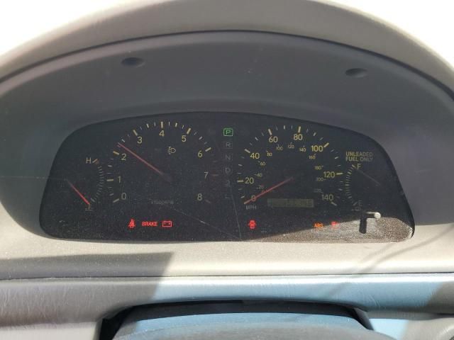 2000 Lexus ES 300