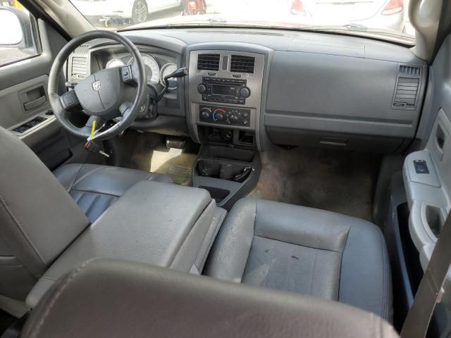 2007 Dodge Dakota Quad SLT