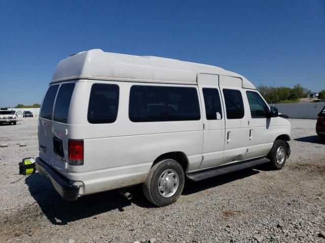 2014 Ford Econoline E350 Super Duty Wagon