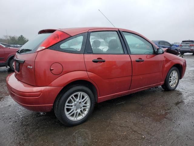 2005 Ford Focus ZX5