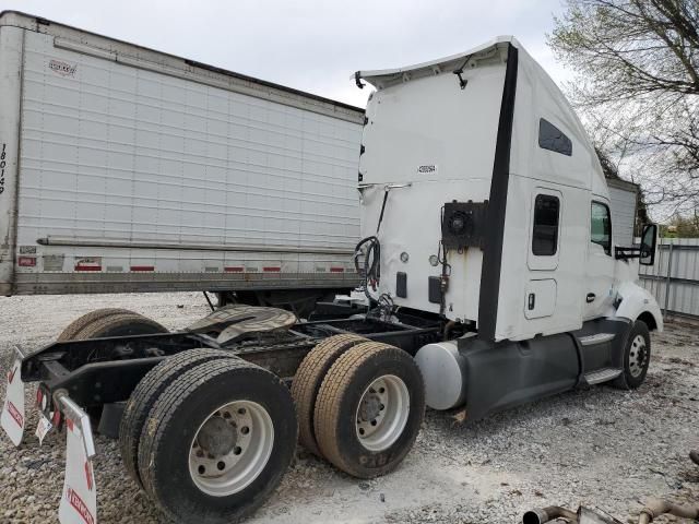 2018 Kenworth Construction T680