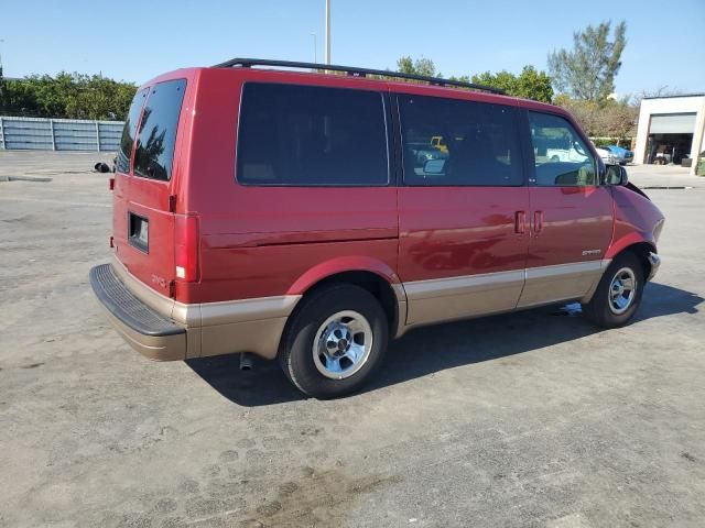 2000 GMC Safari XT