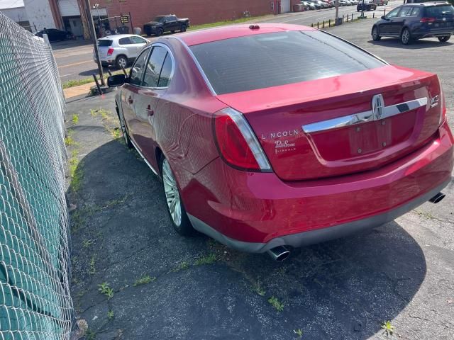 2010 Lincoln MKS