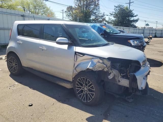 2015 KIA Soul +