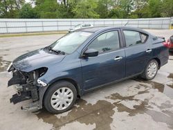 Carros salvage sin ofertas aún a la venta en subasta: 2015 Nissan Versa S