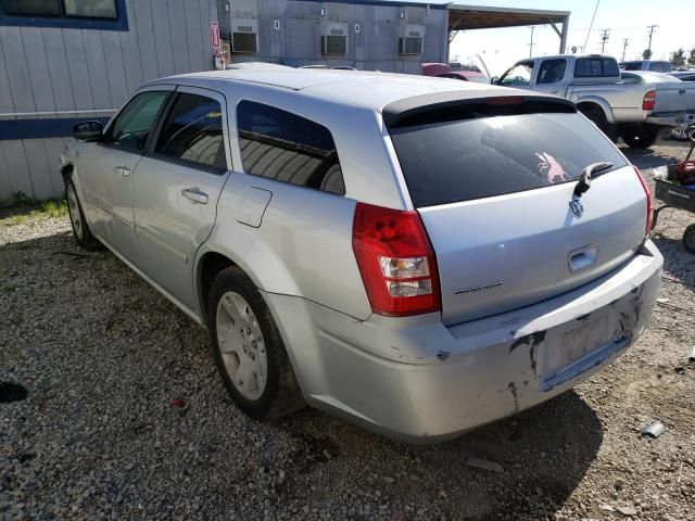 2006 Dodge Magnum SE