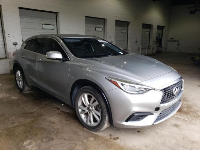 2017 Infiniti QX30 Base