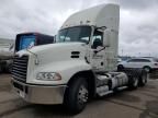 2015 Mack 600 CXU600