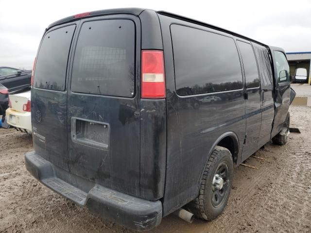 2010 Chevrolet Express G1500 LS