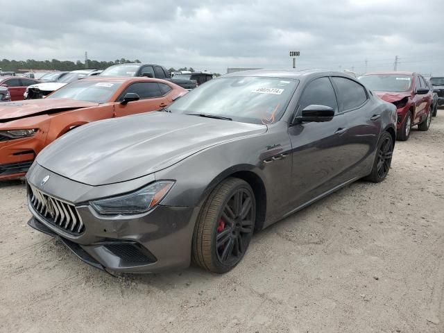 2022 Maserati Ghibli Modena