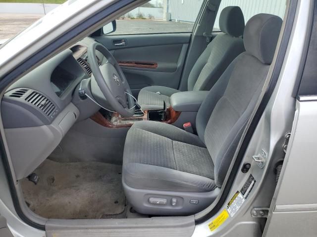 2005 Toyota Camry LE