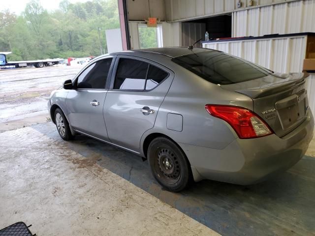 2013 Nissan Versa S