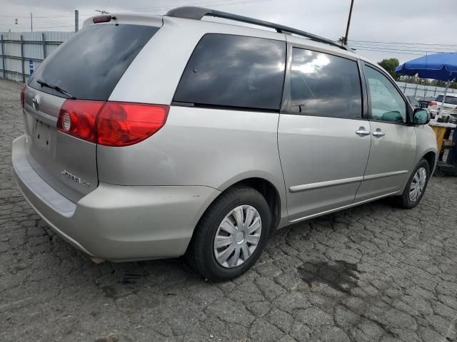 2006 Toyota Sienna CE