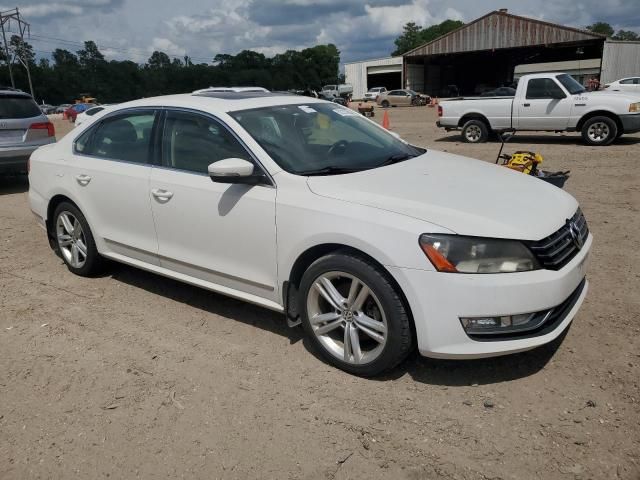 2014 Volkswagen Passat SEL