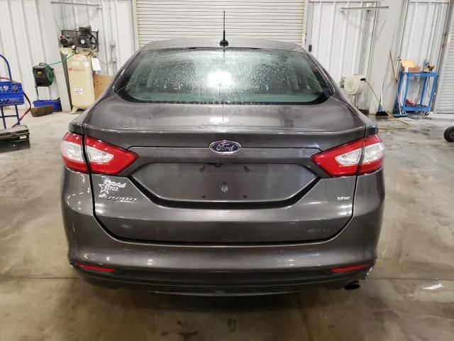 2016 Ford Fusion SE