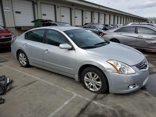 2010 Nissan Altima Base