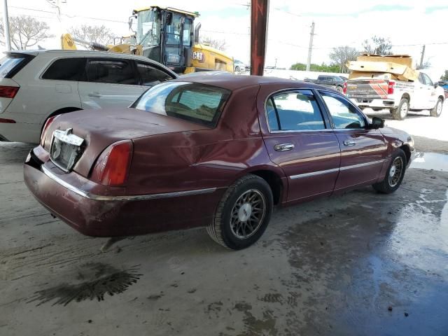 1998 Lincoln Town Car Signature