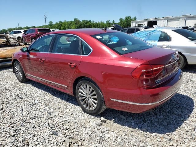 2016 Volkswagen Passat SE