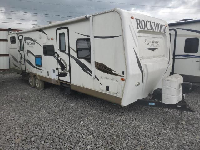 2012 Rockwood Signature