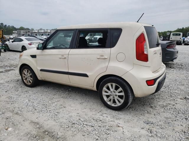 2013 KIA Soul +