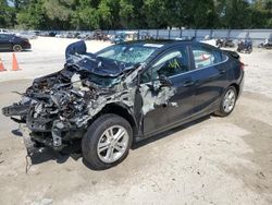 Carros salvage para piezas a la venta en subasta: 2017 Chevrolet Cruze LT