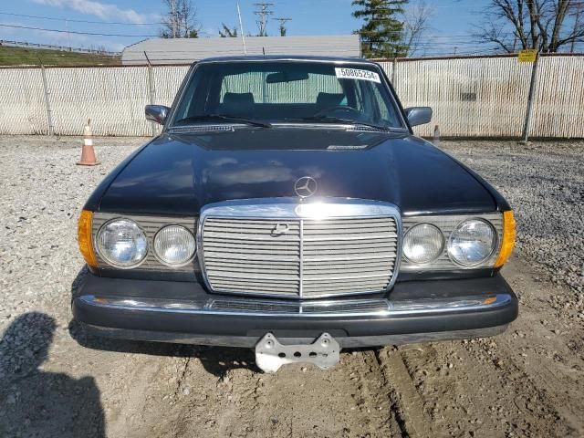 1980 Mercedes-Benz 300 D